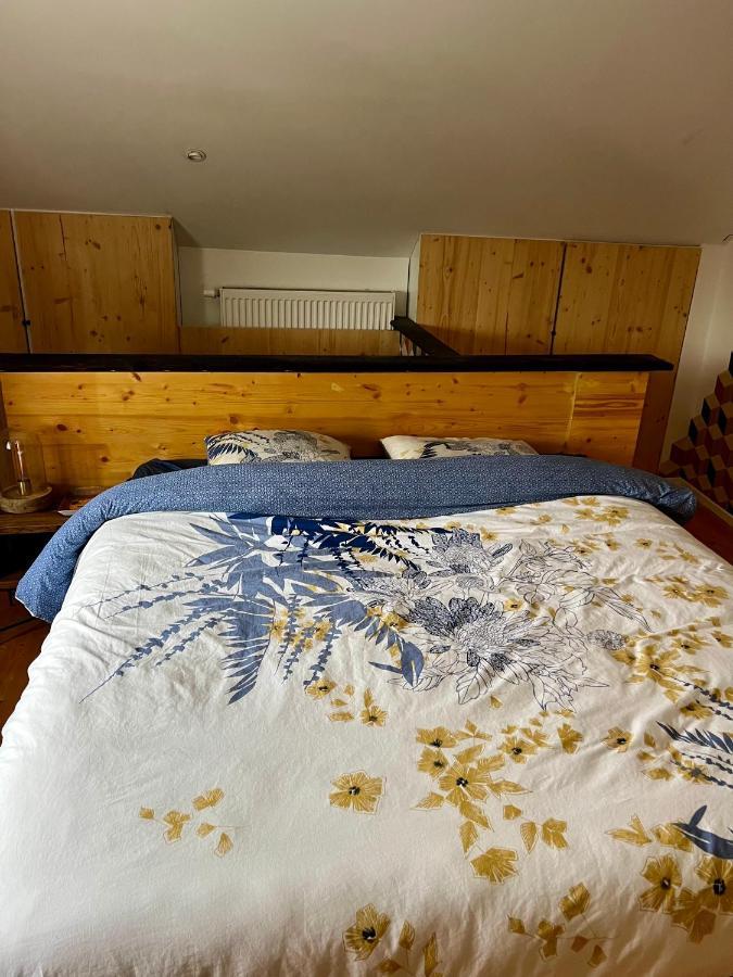 Capstay La Louvière Eksteriør billede