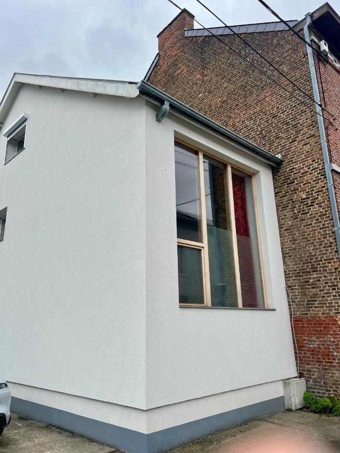 Capstay La Louvière Eksteriør billede