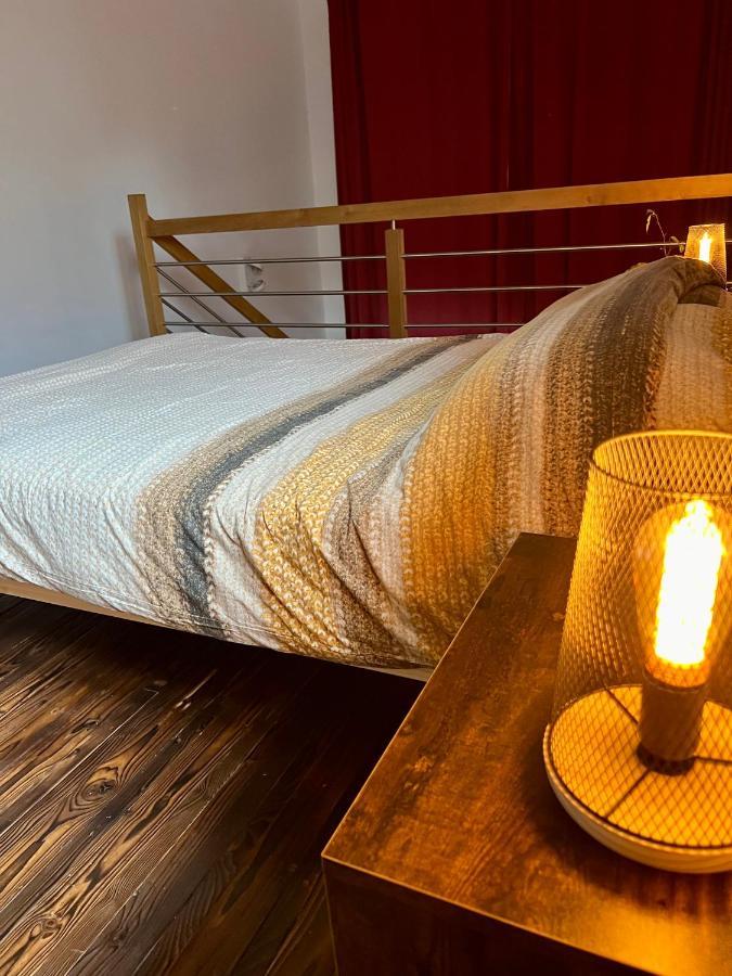 Capstay La Louvière Eksteriør billede